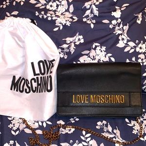 AUTHENTIC LOVE MOSCHINO Black Leather Gold Chain Handbag with Red Interior